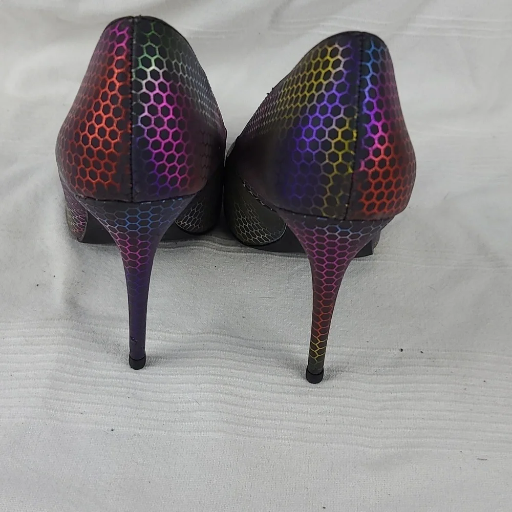 Bella‎ Luna Womens Stiletto Heels Pumps Shoes Colorful Holographic Sz 7.5 EUC